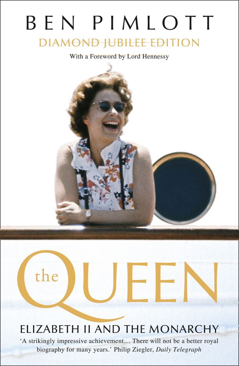 The Queen: Elizabeth II and the Monarchy фото №1